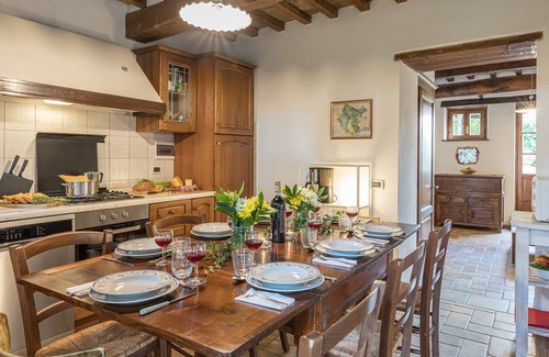 Pieve di Chio Villa | Casa Largnano 6+2, Emma Villas