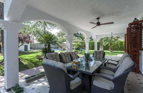 Serra Apartment | CASA LATEL (Villa with pool and garden)