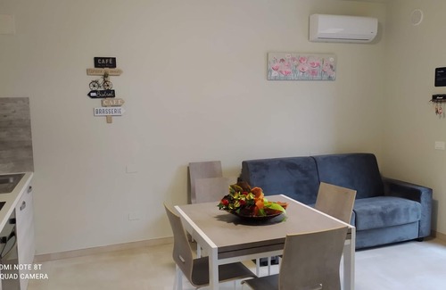 Montopoli in Val d'Arno Villa | Casa Leonardo indipendent Villa with fenced garden and exclusive Pool!