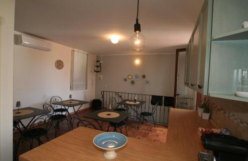 Oliveri Bed & Breakfast | Casa Levante