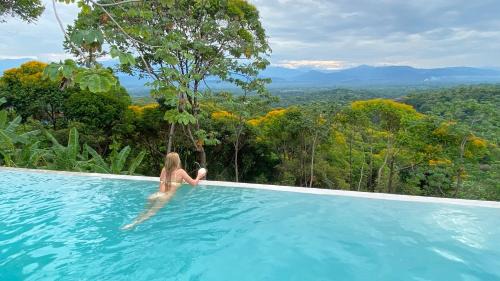 Valle Pura Vida Hotel | Casa Libertinn