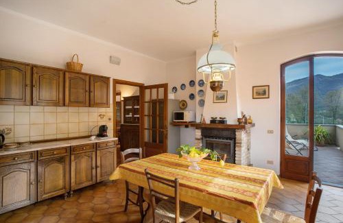 Vessalico Apartment | Casa Lilli