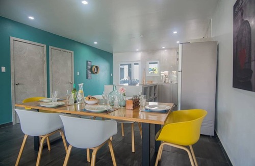 Boegoeroei House | Casa Lima - 5 Mins to Eagle Beach by Lucha