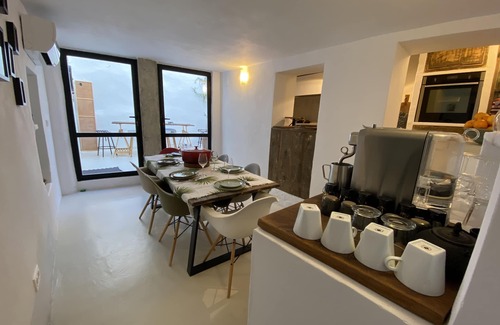 Pinos del Valle Bed & Breakfast | Casa Limon