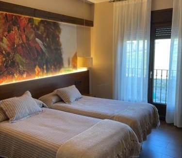 Rueda House | Casa Lola