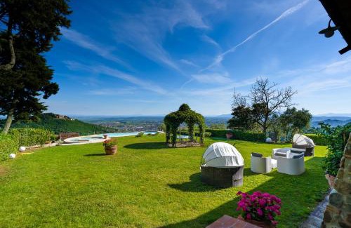 Margine Coperta-Traversagna Villa | Casa Loretta, your luxurious getaway with stunning views