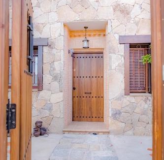Sotillo de la Adrada House | Casa Los 5 Caños