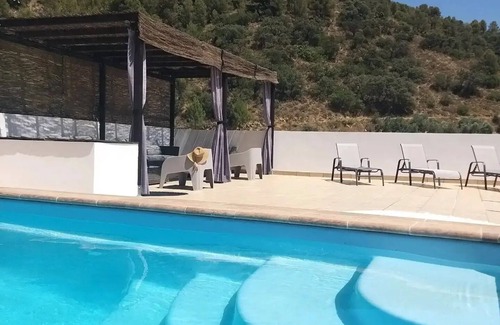 Montefrio House | Casa Los Molinos in the middle of nature with heated pool