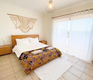 Burgau House | Casa Lua Guesthouse