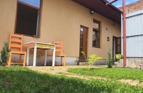 Tirgu Mures House | Casa luminoasa in centrul orasului cu parcare