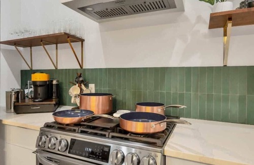 MLK House | Casa Luna-Modern Retreat w/Private Cowboy Pool!