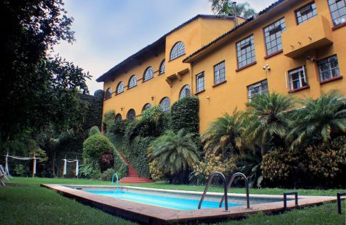 Miraval House | Casa Madero Rooms