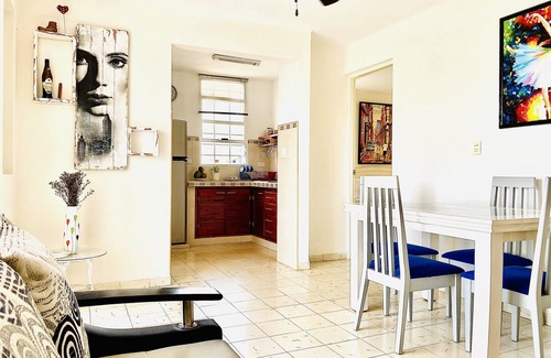 El Vedado House | Casa Marabú