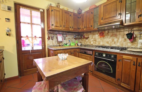 Pascoso House | Casa Maresa in Garfagnana with Private Pool, Garten, WIFI & SAT TV