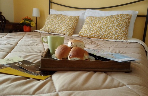 Quartieri Spagnoli Bed & Breakfast | Casa Mariella