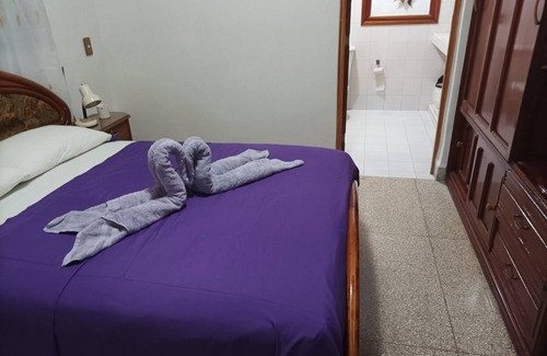 Holguin House | Casa Marieta