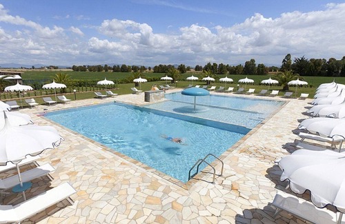 Grosseto House | Casa Marieva N: A graceful apartment surrounded by the greenery.