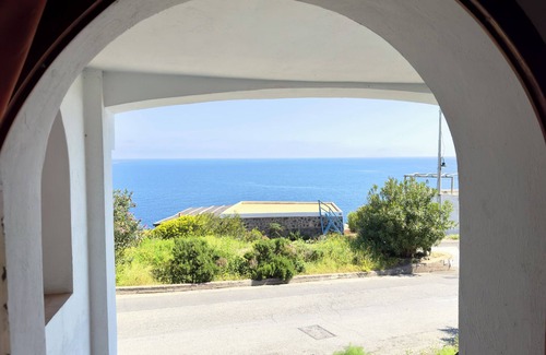 Malfa House | Casa Marina Apartment With Sea View Terrace