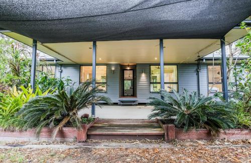 Agnes Water House | Casa Marinho Holiday Home Acreage