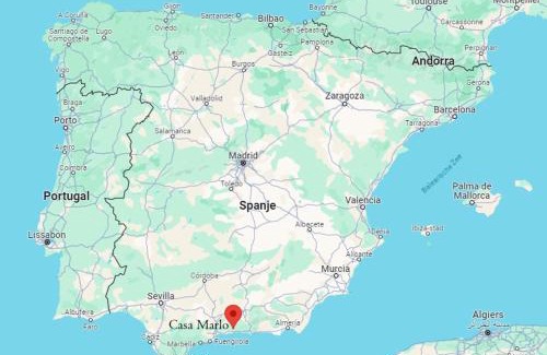 Competa House | Casa Marlo, Spacious House in the Lively Centre of Cómpeta