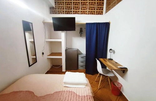 Emiliano Zapata House | Casa Maruja Roomies House