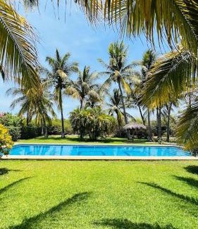 Santa Maria Colotepec Villa | Casa Maya private villa on the beach