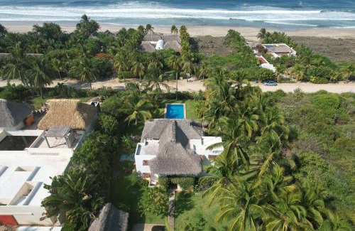 Santa Maria Colotepec Villa | Casa Maya private villa on the beach