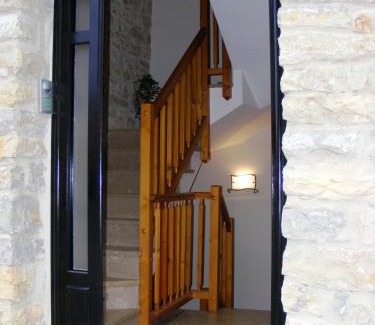 Vilafranca Apartment | Casa Mercedes