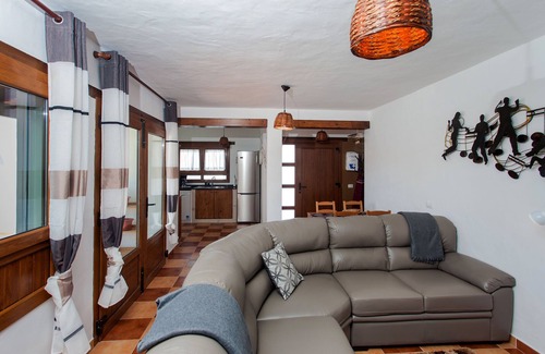 Villaverde House | Casa MINA, typical Canarian Villa in La Oliva