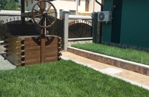 2 Mai House | Casa Misu