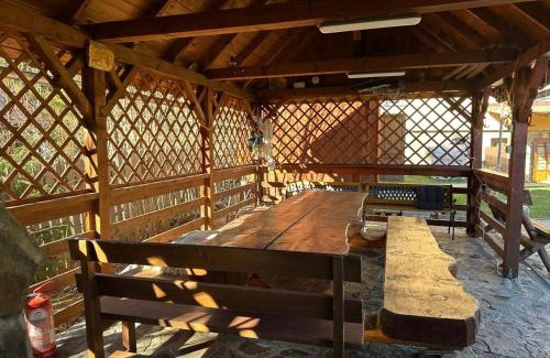 Izvoru Muresului House | Casa Moldovan