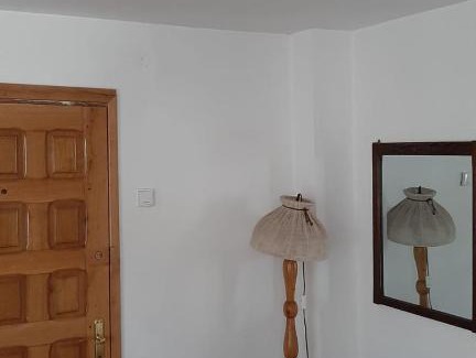 Curtea De Arges House | Casa Mona