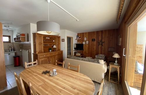 Ceillac Apartment | CASA MONTANA - QUEYRAS Apartment 8 pers. CEILLAC, Mountain Winter/Summer
