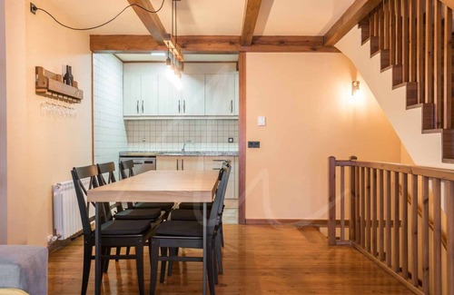 Las Bordas House | Casa Montjòia by SeaMount Rentals