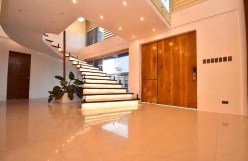 Calapan Apartment | Casa Morena Private Villa
