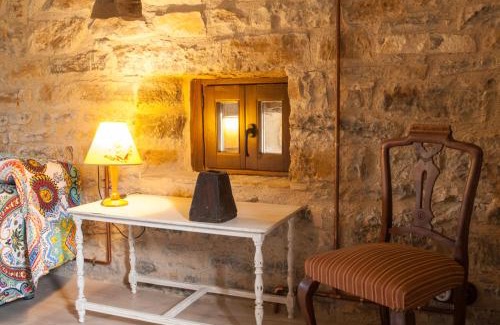 La Fueva House | Casa Mur de Alujan