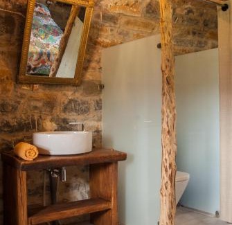 La Fueva House | Casa Mur de Alujan