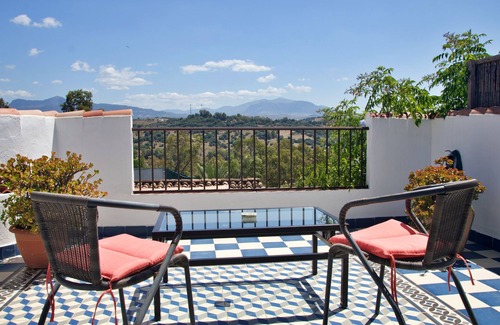 Jimena de la Frontera House | Casa Muryo Vacation Home -Jimena de la Frontera
