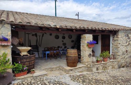 Tuili House | Casa museo "Sa domu de ziu Antoneddu"