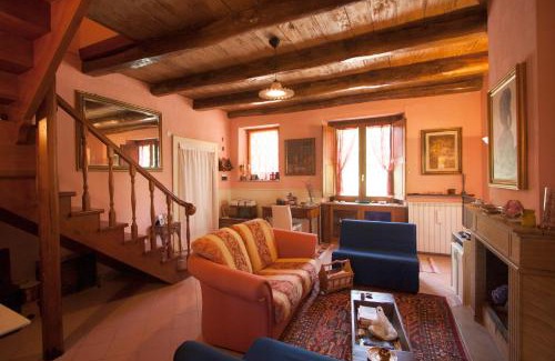Decollatura House | Casa nel verde