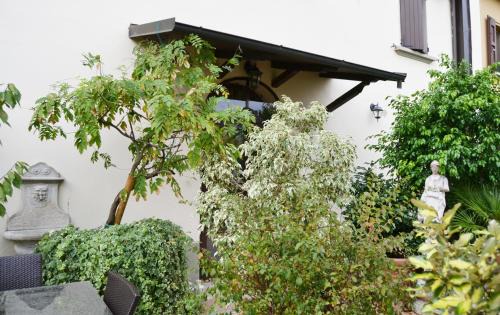 San Pietro in Casale Bed & Breakfast | Casa Nives