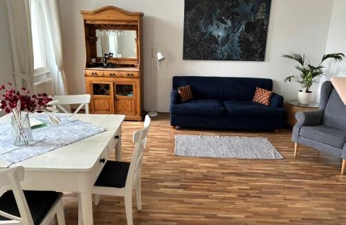 Brigittenau Apartment | Casa Nostra - Sonnige Wohnung direkt am Augarten