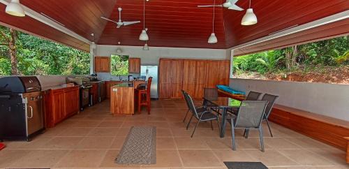 Portalon Villa | Casa Odi-SEA