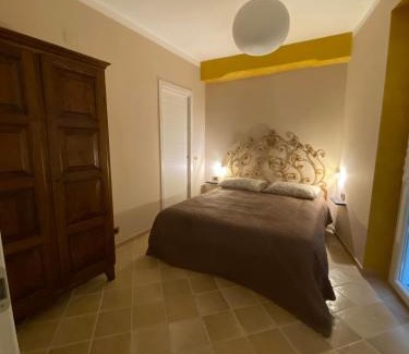 Genoa Historical Centre Apartment | Casa Orefici, 4 Apartments in front of Aquarium!