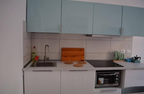 Santa Teresa di Riva Apartment | Casa Ortensia, cozy ground-floor apartment 2 minutes from the beach.