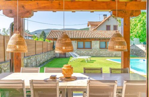 Akerreta Villa | Casa Patxi, espectacular casa rural próxima a Pamplona