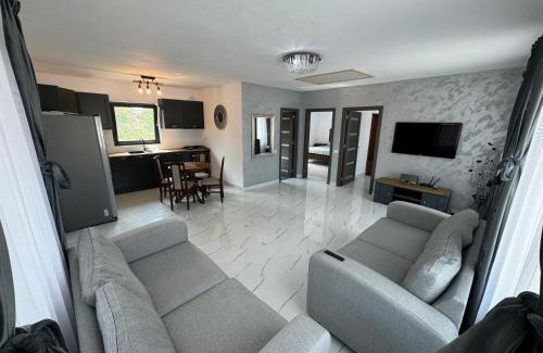 Curtea De Arges Apartment | Casa Paul