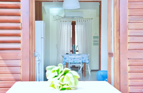 Fondachello Apartment | Casa Perla, on the sea with a view of the Etna volcano.