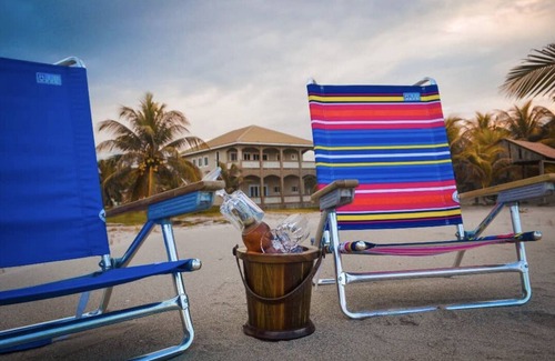 San Juan House | Casa Playas - Oceanfront!