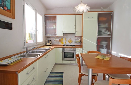 Marina di Massa Apartment | Casa Pola - 450 m from Sea, 3 People, WiFi, Outdoor Area, Perfect for beach